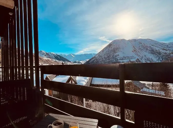Appartement Cosy 6 personnes très bien équipé ,Vue splendide, Terrasse, Spacieux,Bien situé, Randonnées,Ski